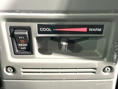 2015 Toyota LAND CRUISER 70 — миниатюра 37