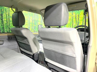 2015 Toyota LAND CRUISER 70 — миниатюра 35