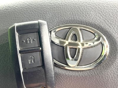 2015 Toyota LAND CRUISER 70 — миниатюра 45