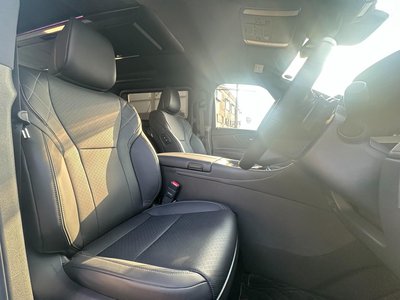 صورة 5 لـ 2024 Toyota VELLFIRE