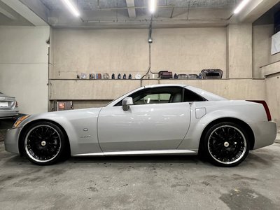 CADILLAC XLR - 4