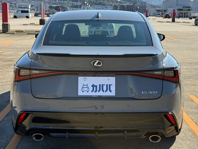 LEXUS IS F SPORT - 4