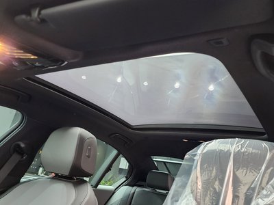 صورة مصغرة 24 لـ 2025 BMW 5 SERIES