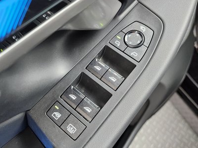 صورة مصغرة 29 لـ 2025 BMW 5 SERIES