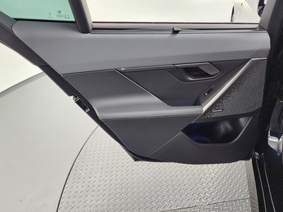 صورة مصغرة 15 لـ 2025 BMW 5 SERIES