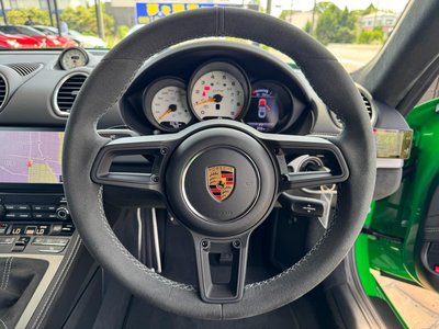 2023 Porsche 718 缩略图 18