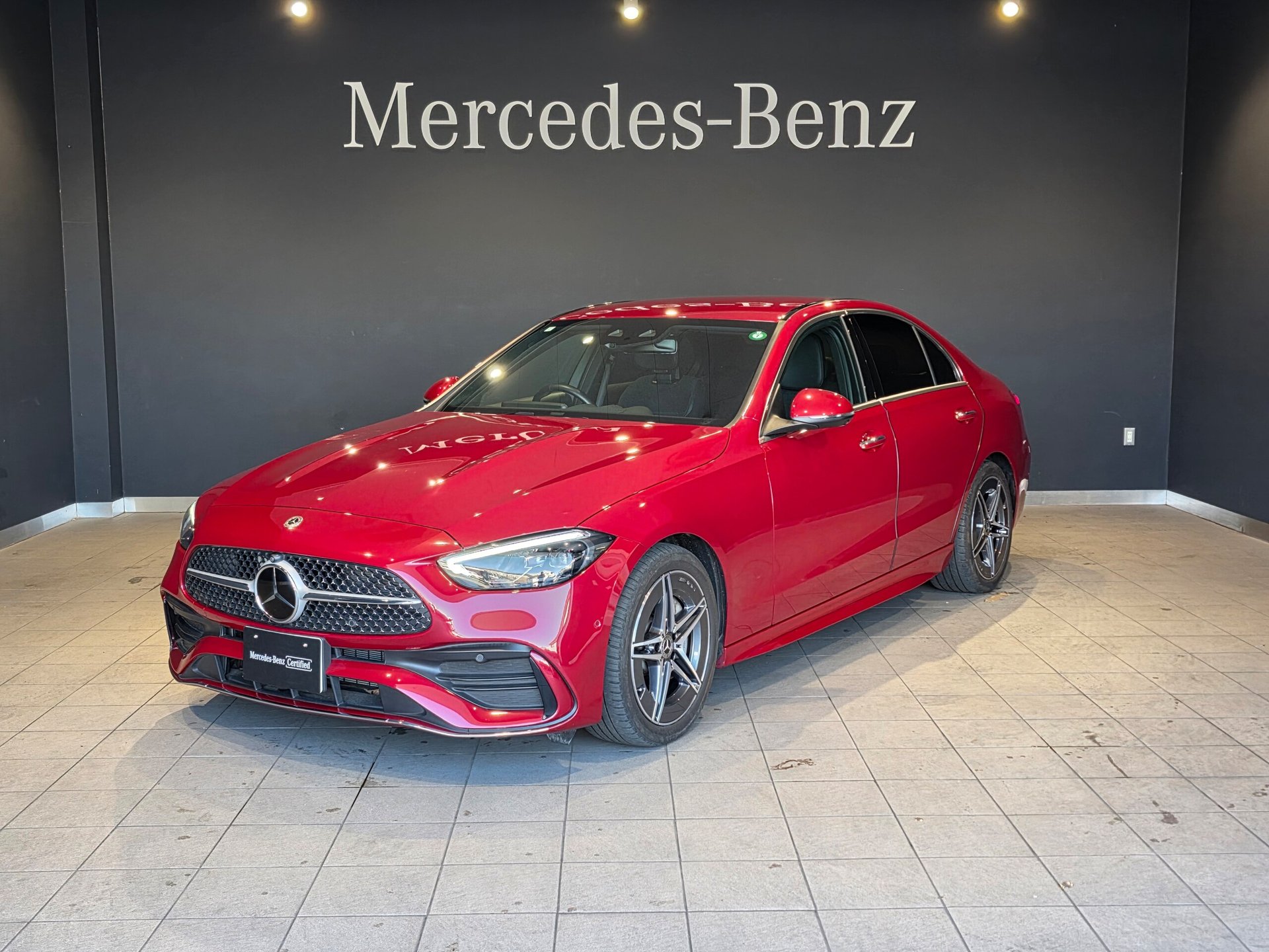 MERCEDES-BENZ C-CLASS - View 1