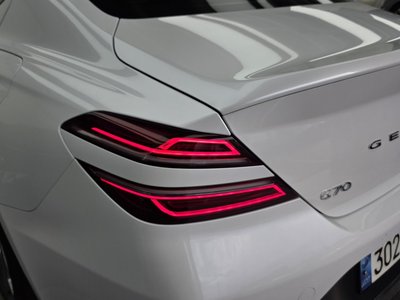 صورة 10 لـ 2022 GENESIS THE NEW G70