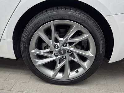 صورة 8 لـ 2022 GENESIS THE NEW G70