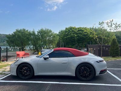 PORSCHE 911 - 6