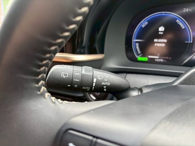 صورة مصغرة 17 لـ 2024 Toyota CROWN SPORT