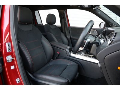 2024 Mercedes-BENZ GLB — миниатюра 11