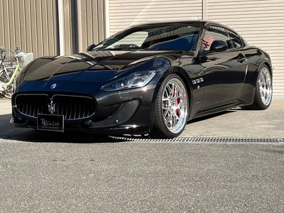 MASERATI GRANTURISMO - 8
