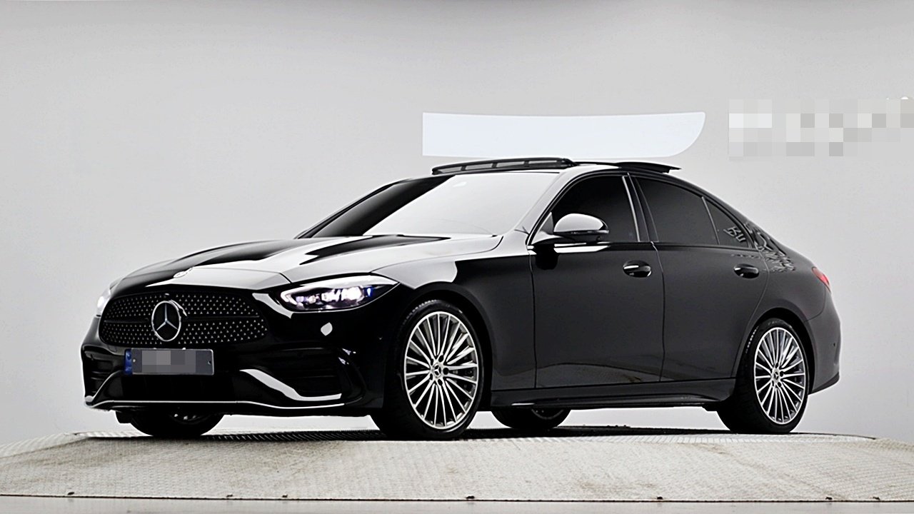 MERCEDES-BENZ C-CLASS - View 1