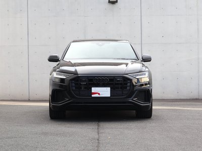 AUDI Q8 - 6