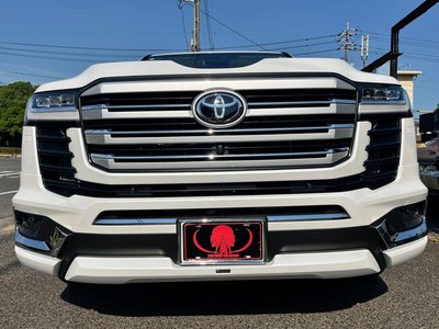 TOYOTA LAND CRUISER 300 - 4