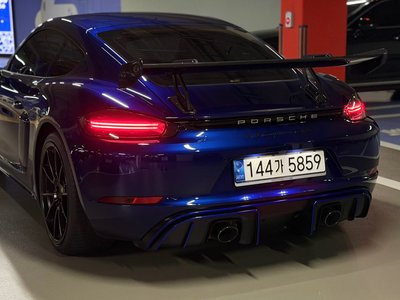 صورة مصغرة 14 لـ 2021 Porsche 718