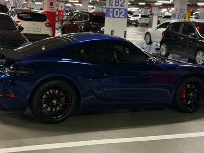 صورة مصغرة 17 لـ 2021 Porsche 718