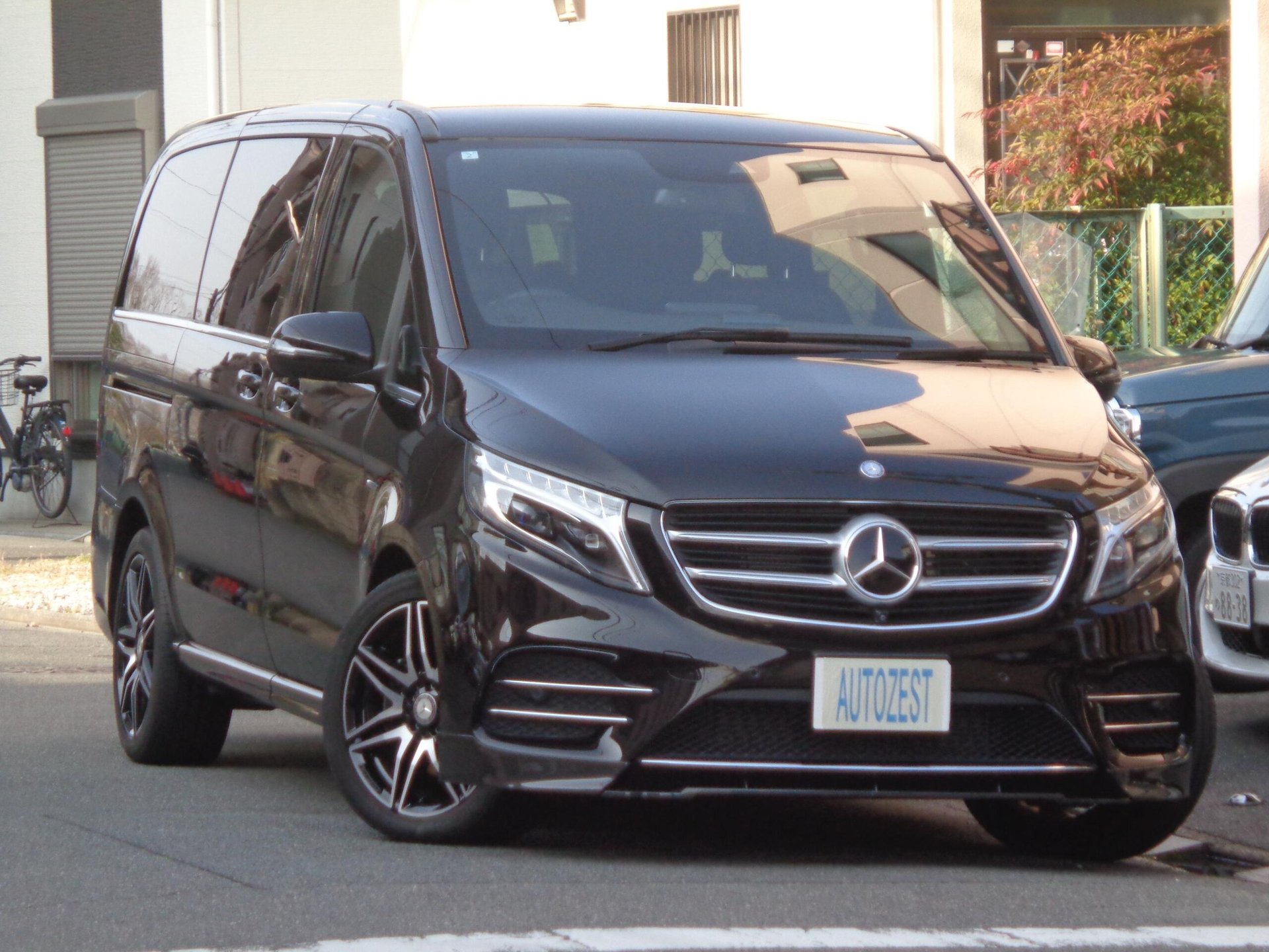 MERCEDES-BENZ V-CLASS - View 1