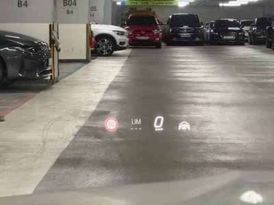 MERCEDES-BENZ E-CLASS - 10