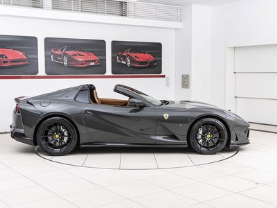 FERRARI 812 GTS - 4