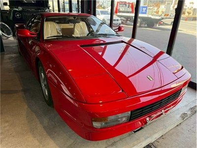 1987 Ferrari TESTAROSSA photo 1