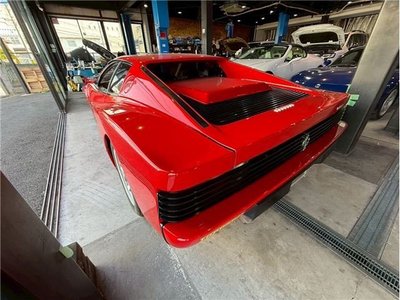 1987 Ferrari TESTAROSSA thumbnail 21