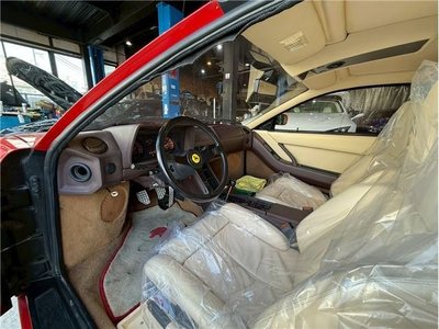 1987 Ferrari TESTAROSSA photo 4