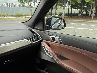 2020 BMW X6 — миниатюра 14