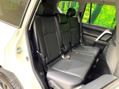 TOYOTA LAND CRUISER - 9