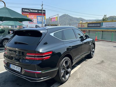 GENESIS GV80 - 3
