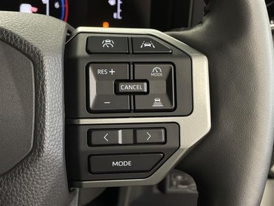 TOYOTA LAND CRUISER 250 - 7