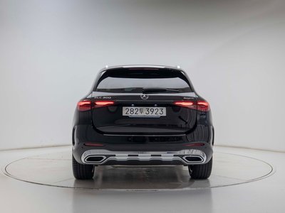 صورة 3 لـ 2025 Mercedes-BENZ GLC