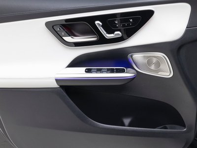 صورة مصغرة 12 لـ 2025 Mercedes-BENZ GLC
