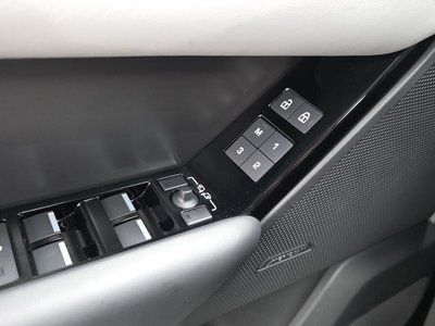 صورة مصغرة 32 لـ 2025 LAND Rover RANGE ROVER VELAR