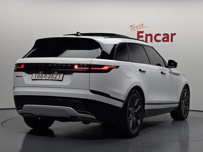 2025 LAND Rover RANGE ROVER VELAR photo 4