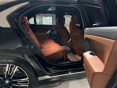 BMW 7 SERIES - 10