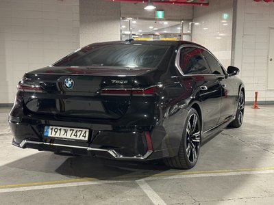 BMW 7 SERIES - 5