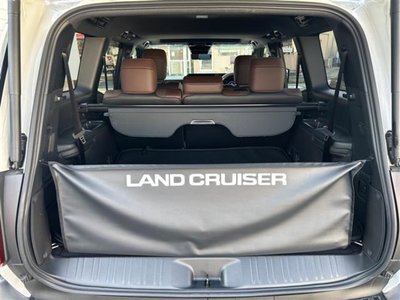 TOYOTA LAND CRUISER 250 - 3