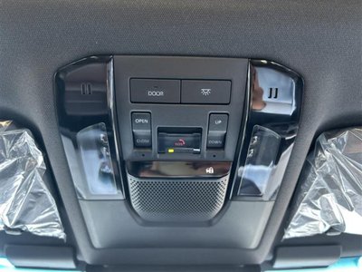 TOYOTA LAND CRUISER 250 - 8
