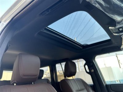 TOYOTA LAND CRUISER 250 - 4