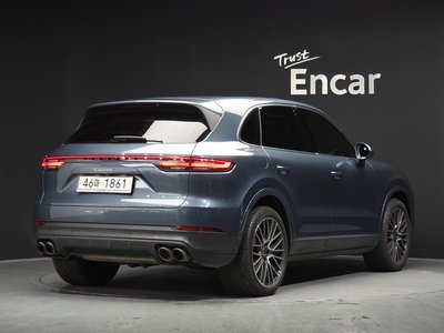 PORSCHE CAYENNE - 3