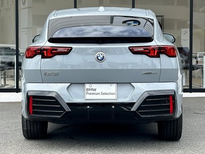 2025 BMW IX2 照片 7