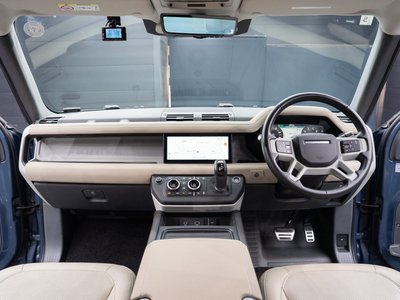 2021 LAND Rover DEFENDER — фото 2