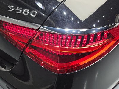 MERCEDES-BENZ S-CLASS - 10