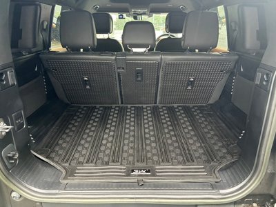 2023 LAND Rover DEFENDER thumbnail 19