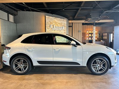 PORSCHE MACAN - 6