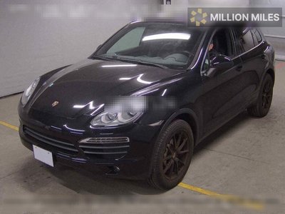 PORSCHE CAYENNE - 4