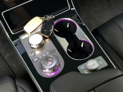 GENESIS GV80 - 9