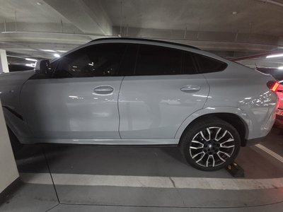 BMW X6 - 8